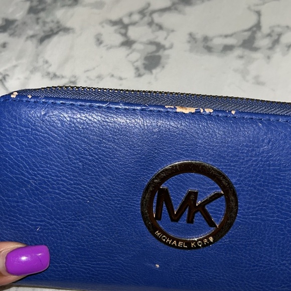 Michael Kors Blue Leather Wallet with Gold Accents - Picture 6 of 8